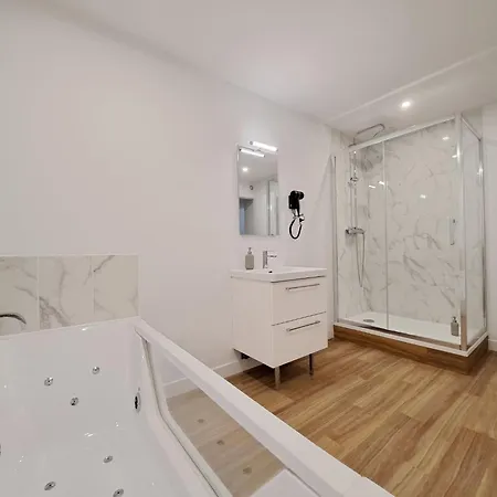 Turin - Et Moderne Apartment *