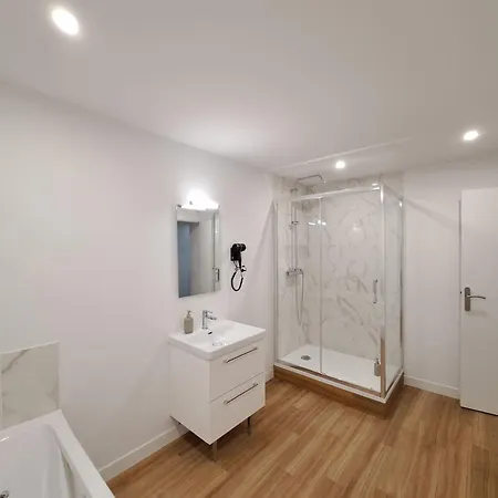 Apartment Turin - Et Moderne Reims
